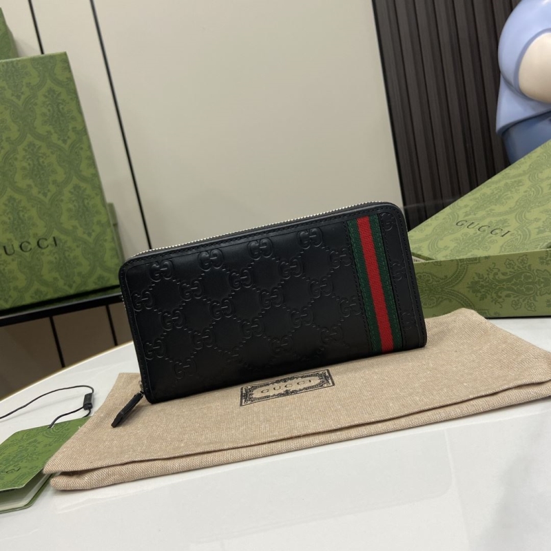 G*u*i wallets & purse